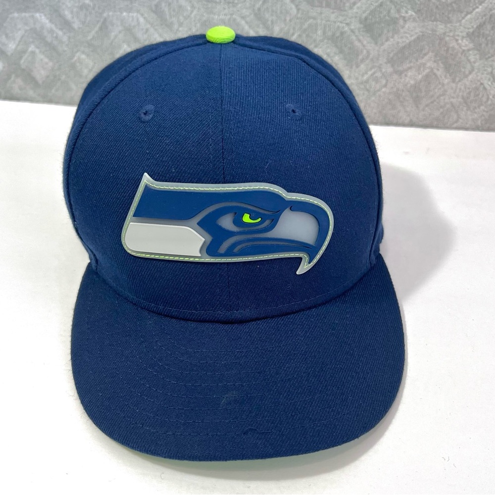 New Era Seattle Seahawks Cap Snapped Adjustable Back NFL Logo Embroidered OSFM